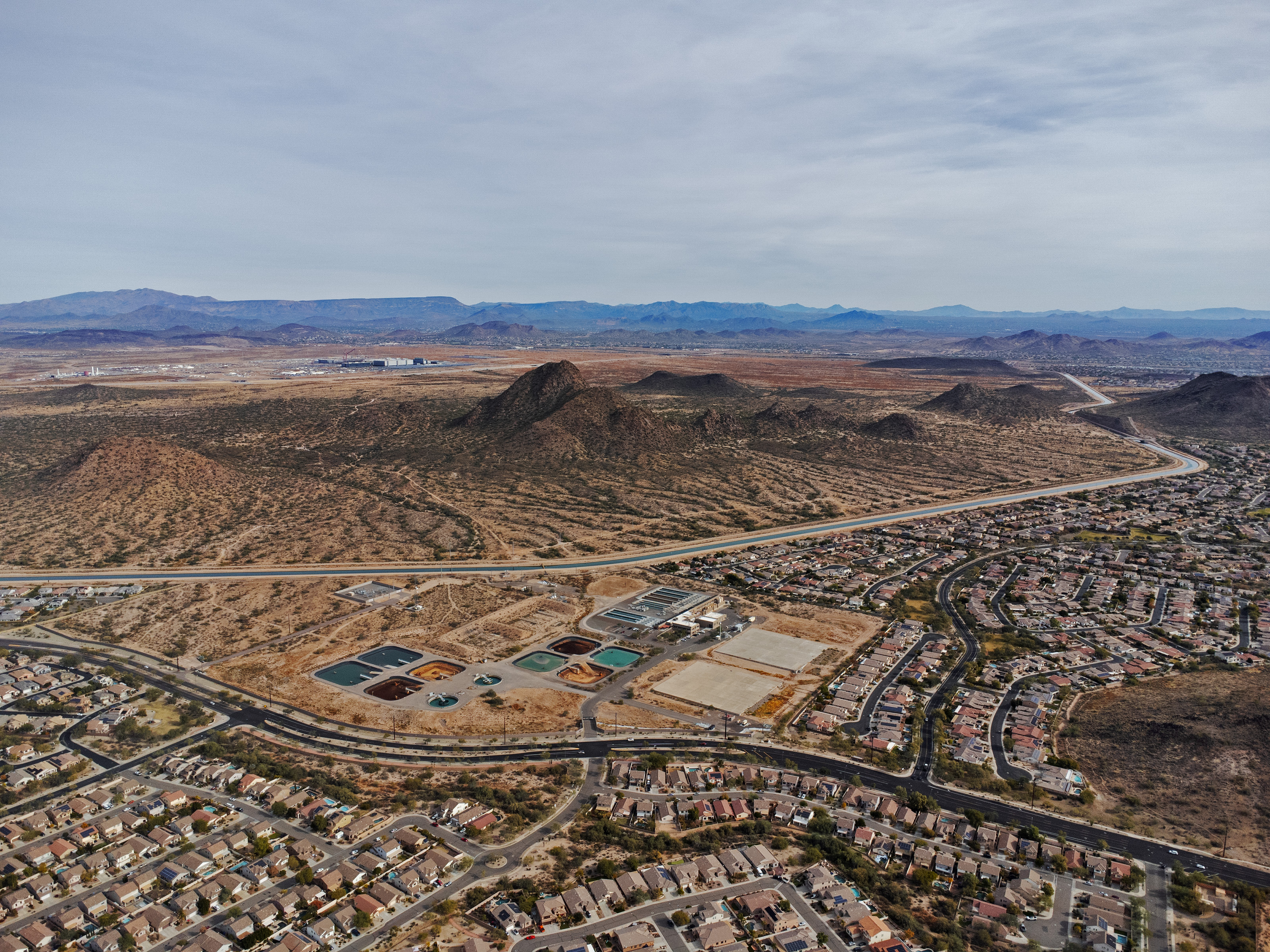 A massive semiconductor fab construction on the fringes of Phoenix, Arizona.